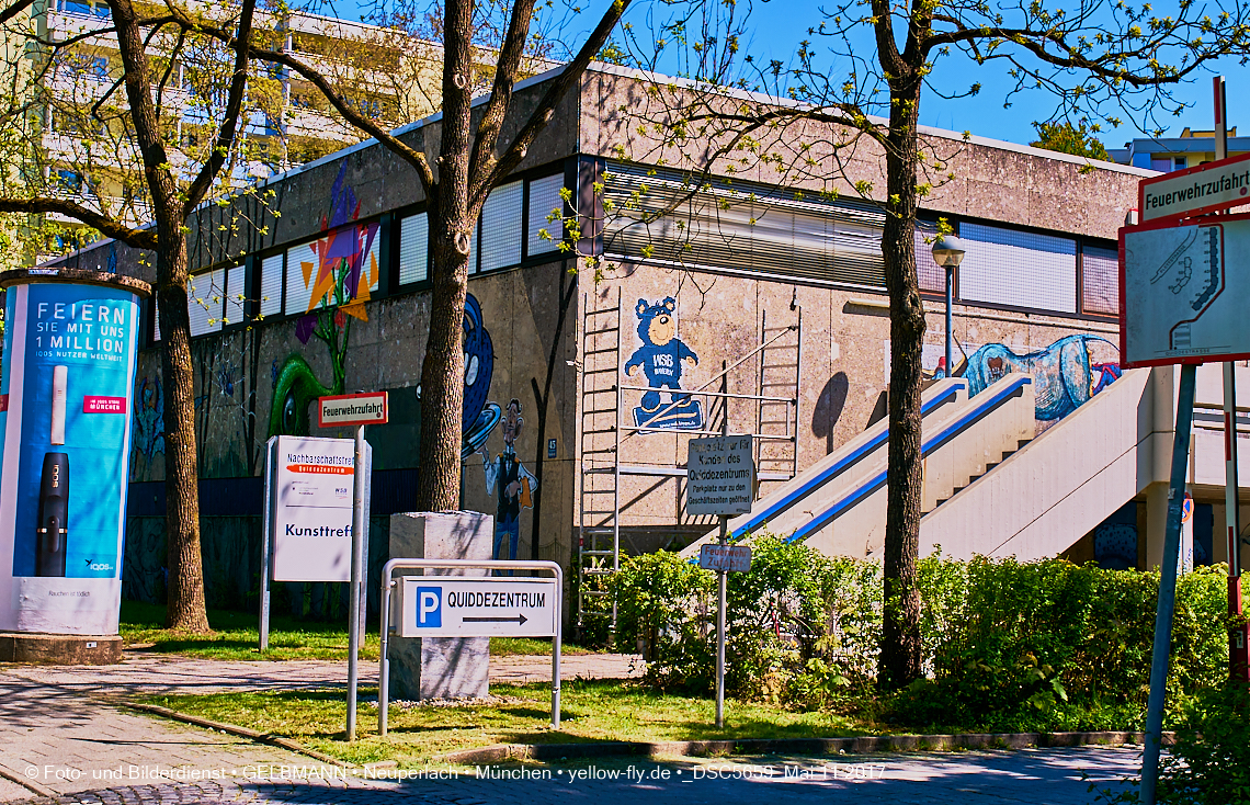 21.03.2017 - Abrissbaustelle Quiddezentrum in Neuperlach